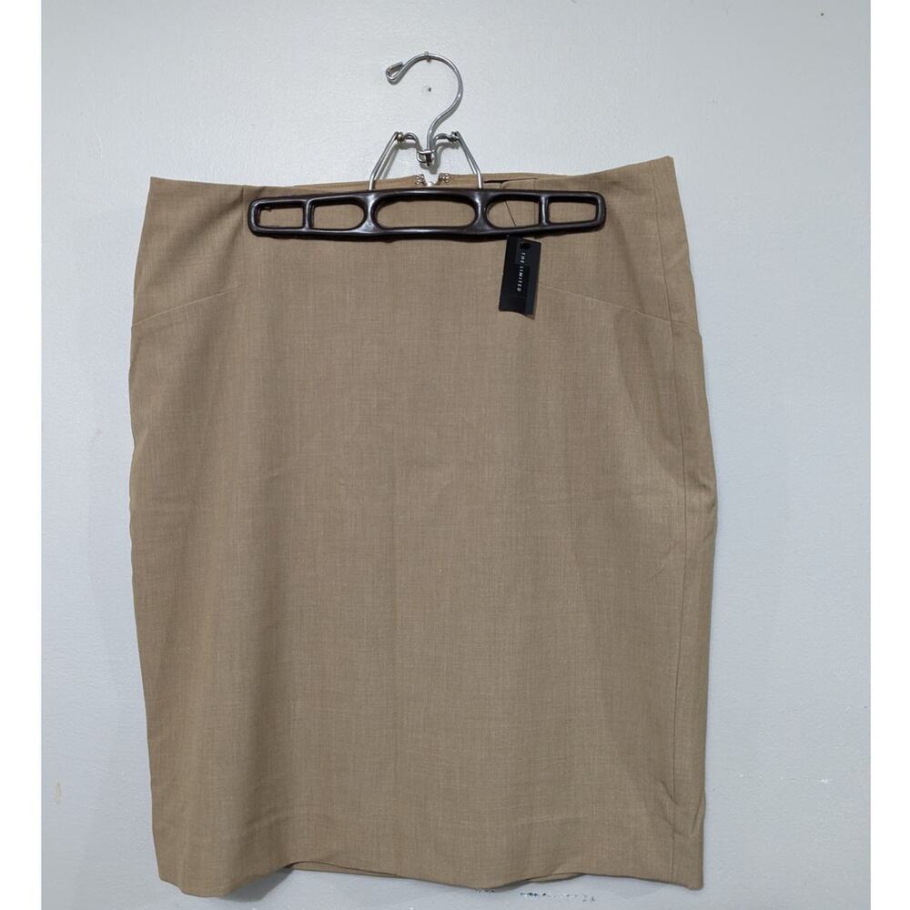 Women's NWT The Limited Caramel Straight Skirt with Zip Closure Size 10